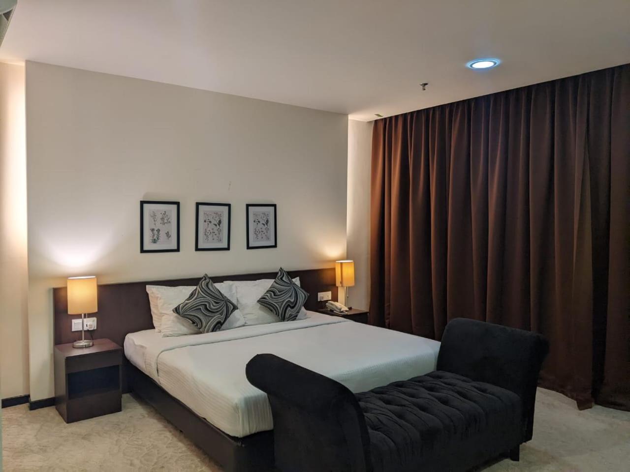 The View Hotel Segamat Exterior foto