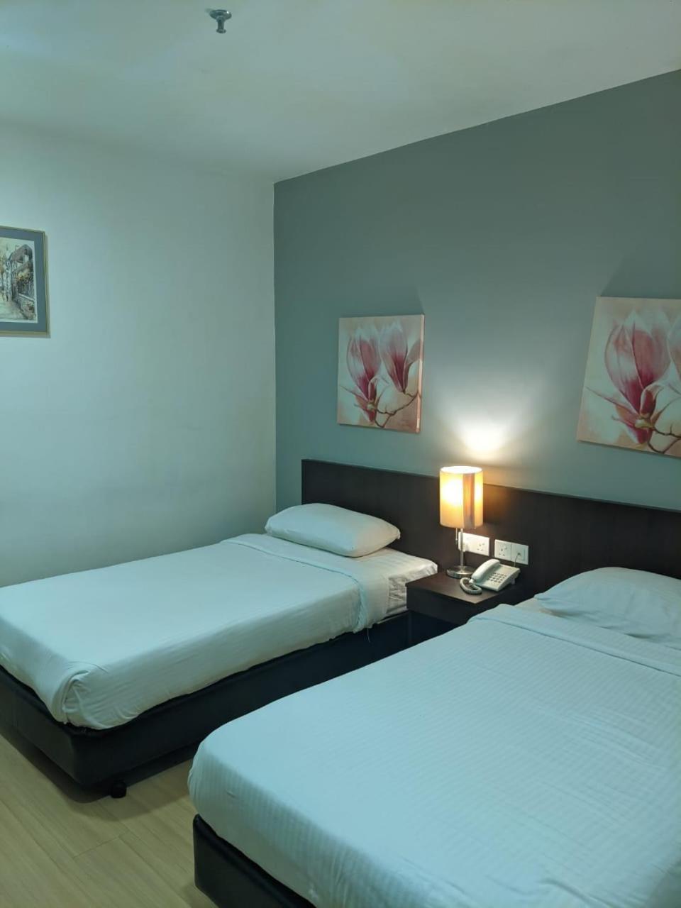 The View Hotel Segamat Exterior foto